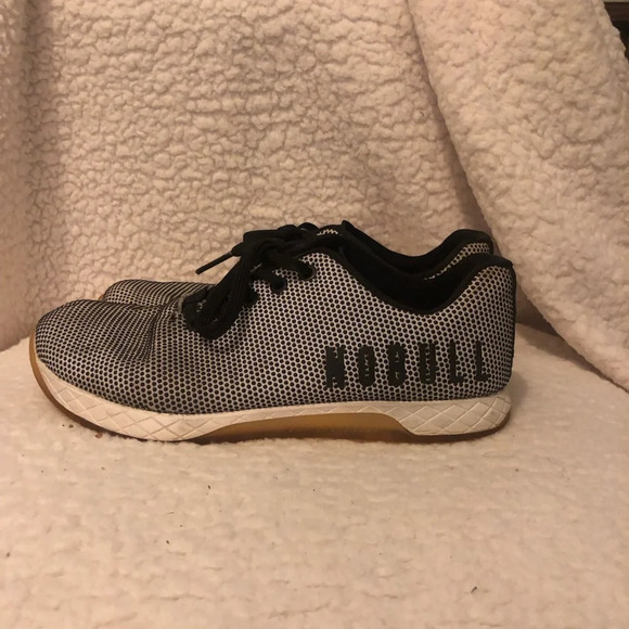 NOBULL Trainers Sneakers - Good Condition - Picture 5 of 9